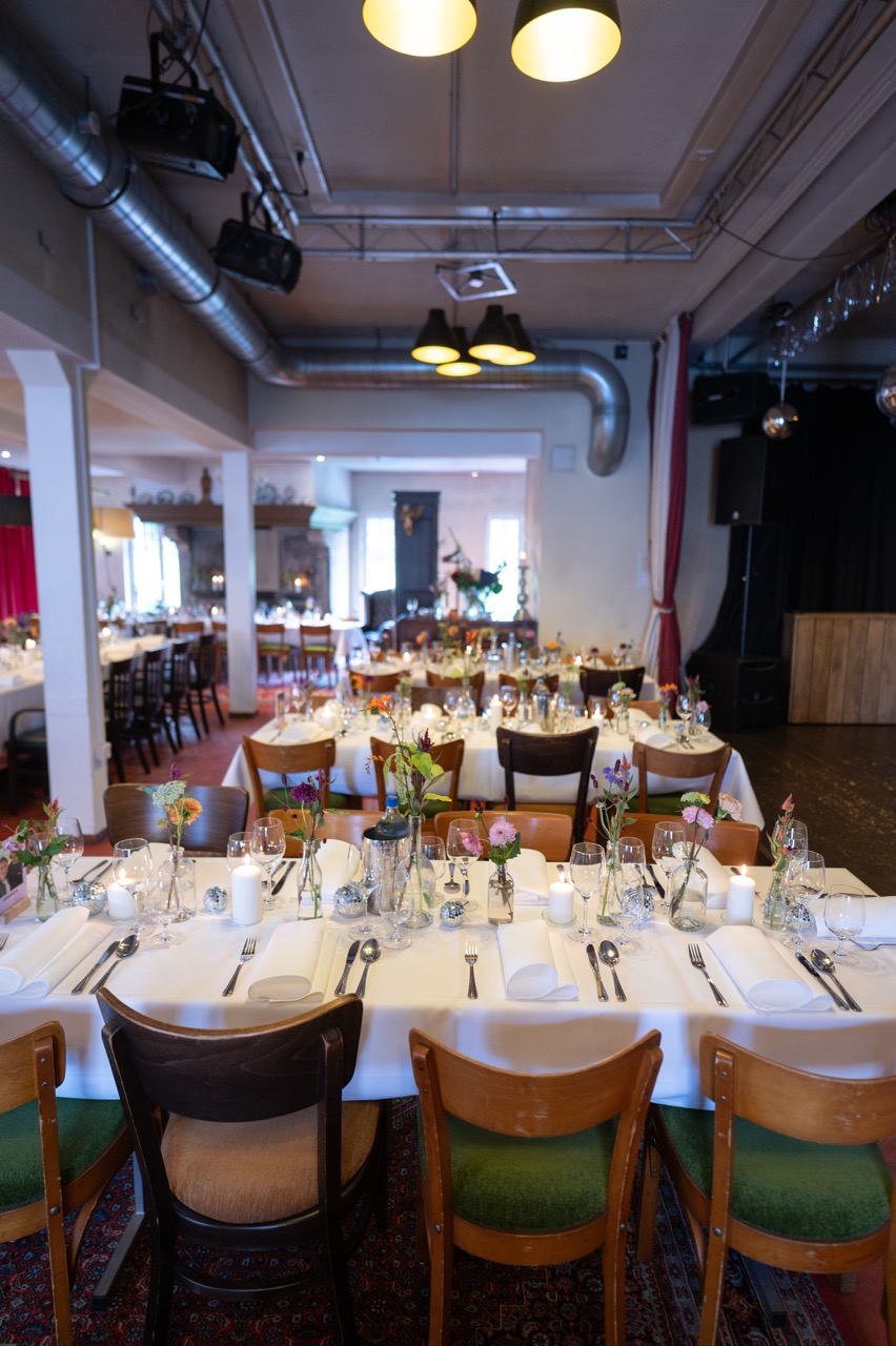 Eleganter Innenraum im Ricordo Lüdinghausen – Hochzeitslocation mit stilvollem Ambiente und persönlichem Service.